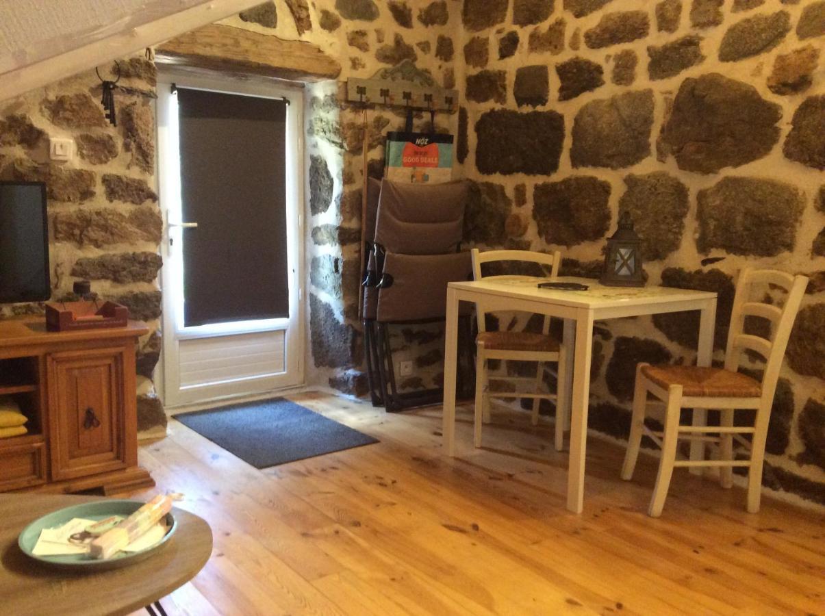 Le Carre Gourmand Villa Le Chambon-sur-Lignon Eksteriør bilde